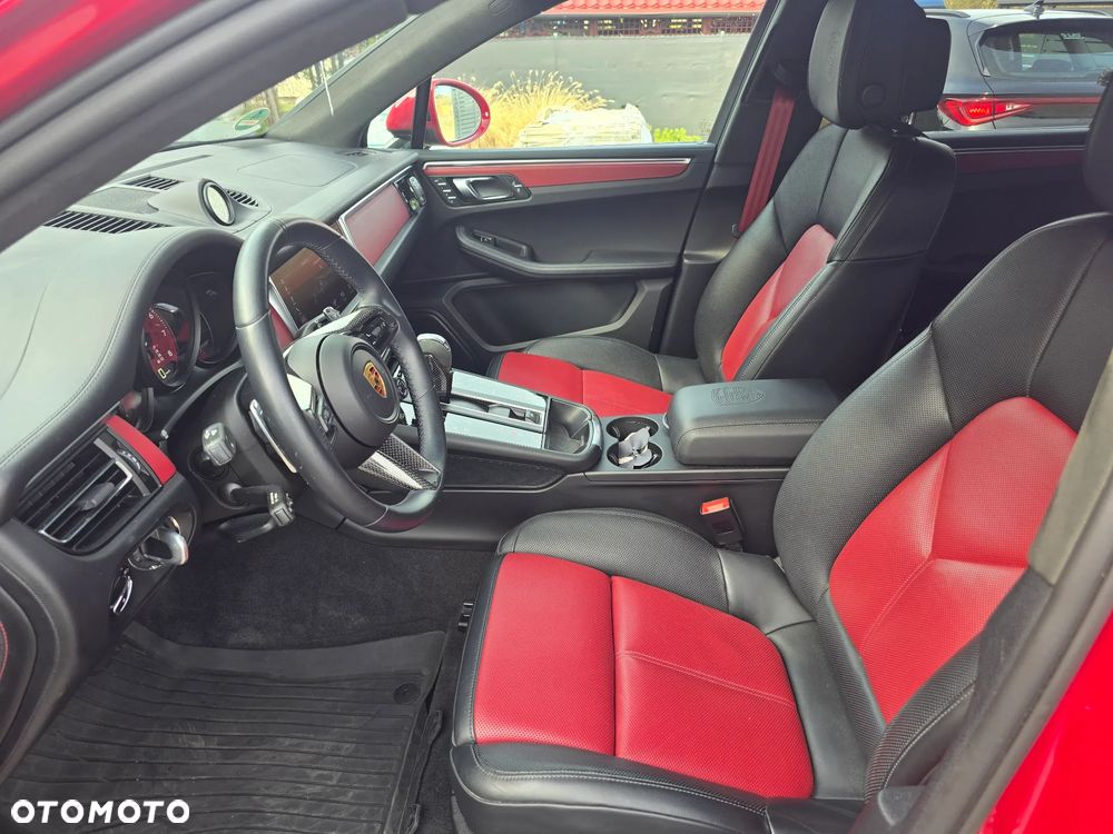 Porsche Macan - 13