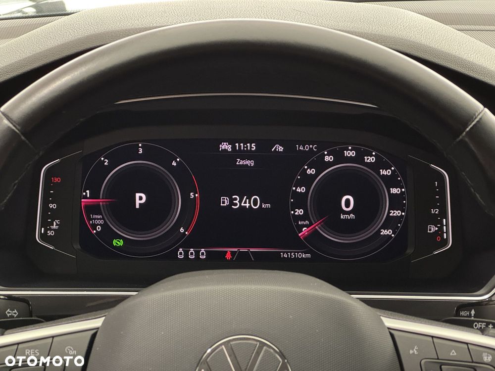 Volkswagen Tiguan Allspace - 17