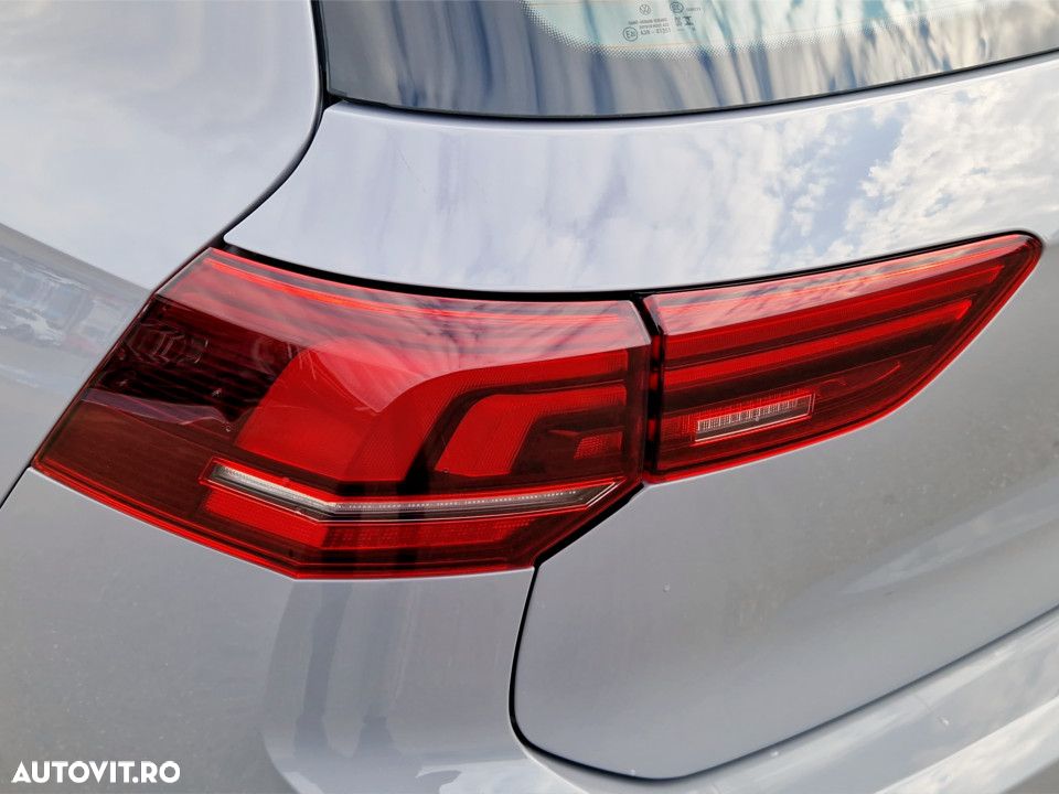 Volkswagen Golf 1.5 TSI Life - 10