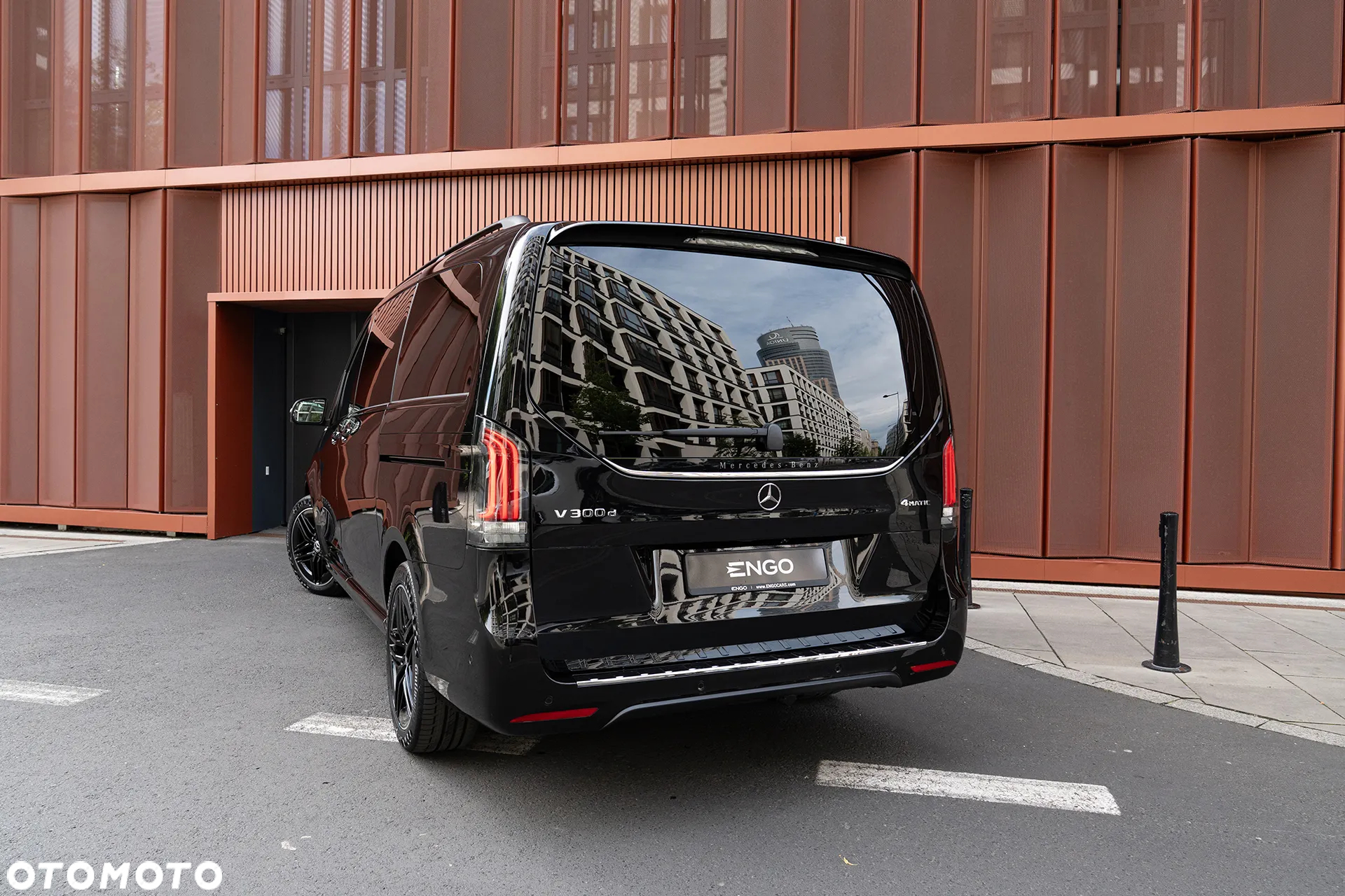 Mercedes-Benz Klasa V 300 d 4-Matic 9G-Tronic Exclusive (d³ugi) - 12