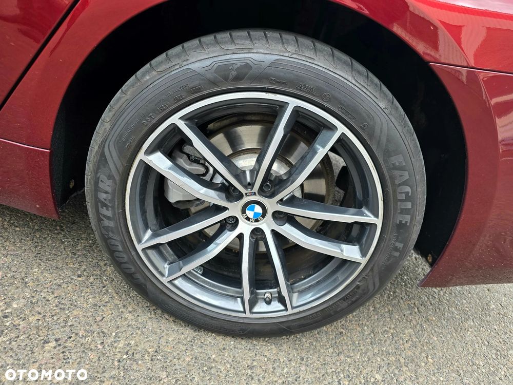 BMW Seria 5 530i xDrive mHEV Luxury Line - 39