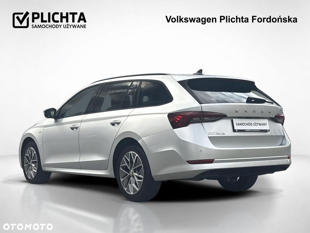 Skoda Octavia 2023 photo 3