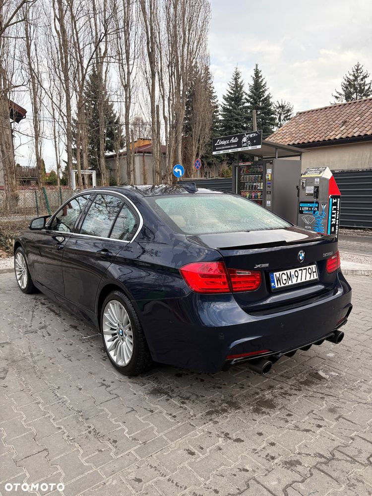 BMW Seria 3 335i xDrive - 15
