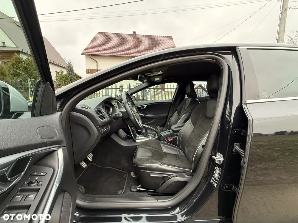 Volvo V40 D4 RDesign - 15