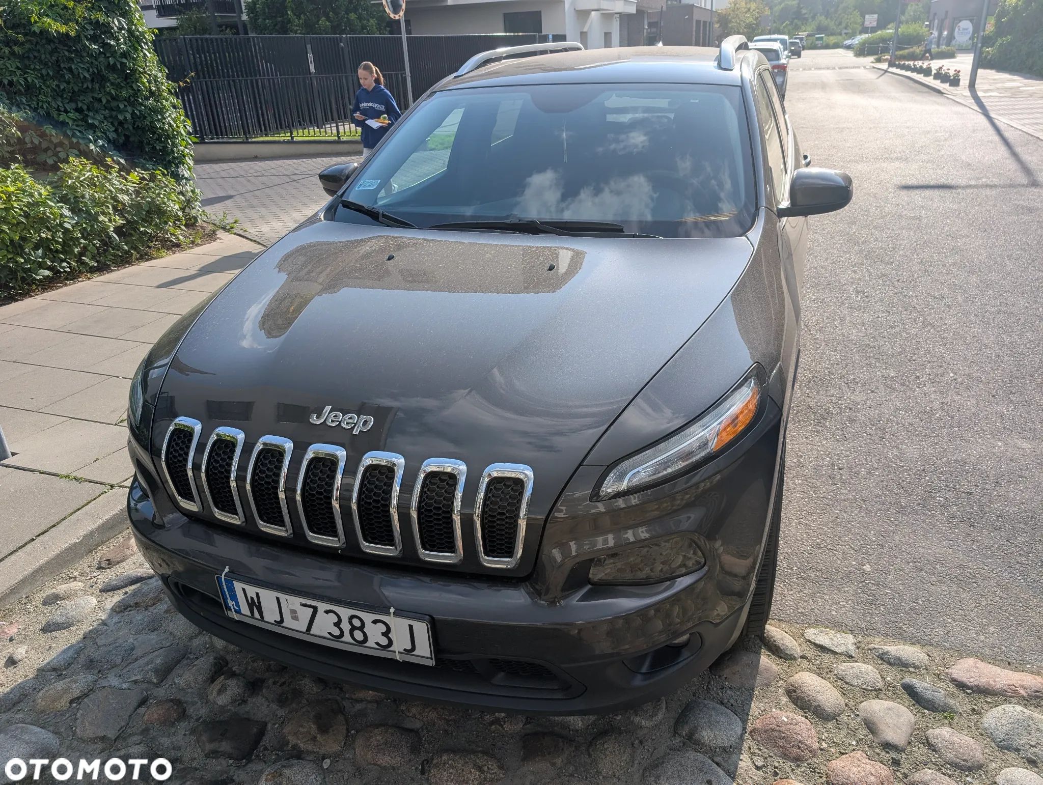 Jeep Cherokee - 1