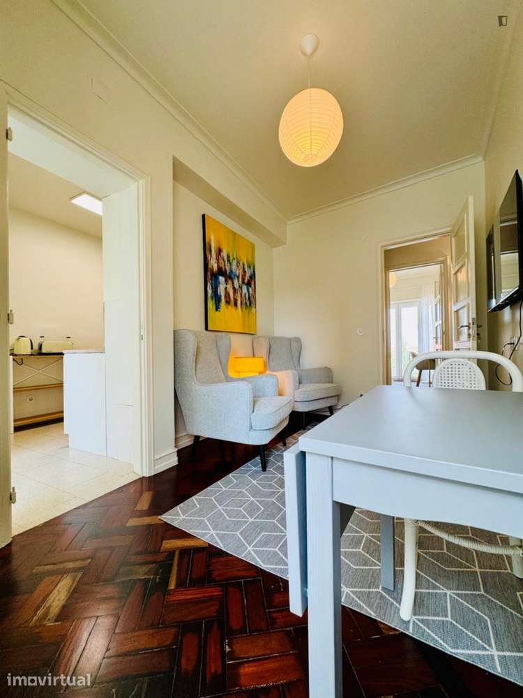 Quarto - localizado em Picoas Lisbon - Grande imagem: 4/13