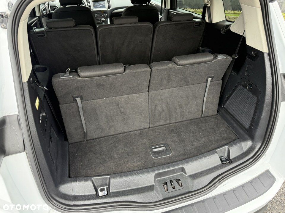 Ford S-Max 2.0 TDCi Titanium - 37