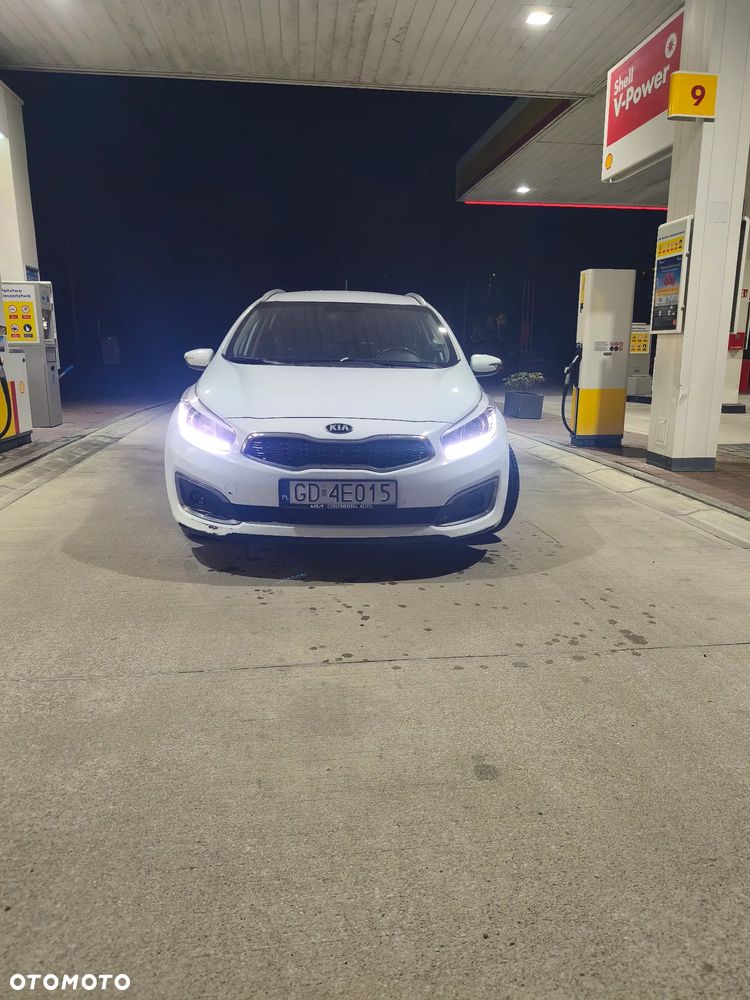 Kia Ceed 1.6 GDI L Business Line - 2
