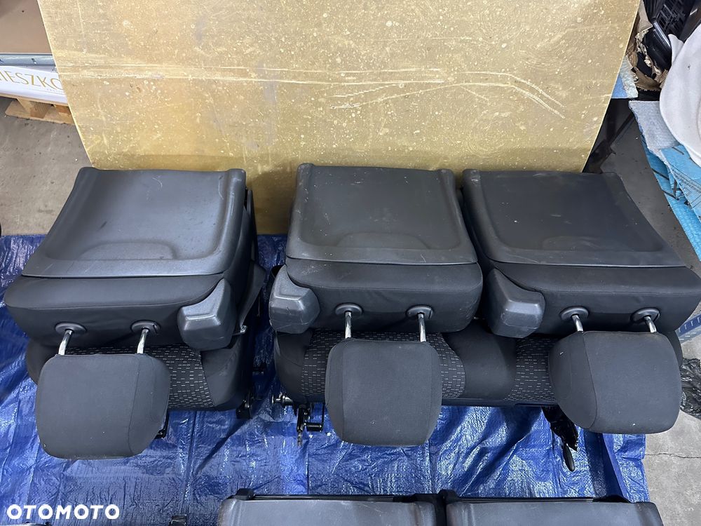 Mercedes 447 metris fotel comfort kanapa ławka  trójka 2+1 koziołek  kanapa EQV v klasa Vito - 11
