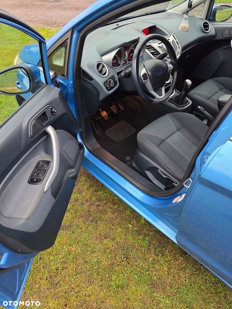 Ford Fiesta 1.4 Titanium - 14