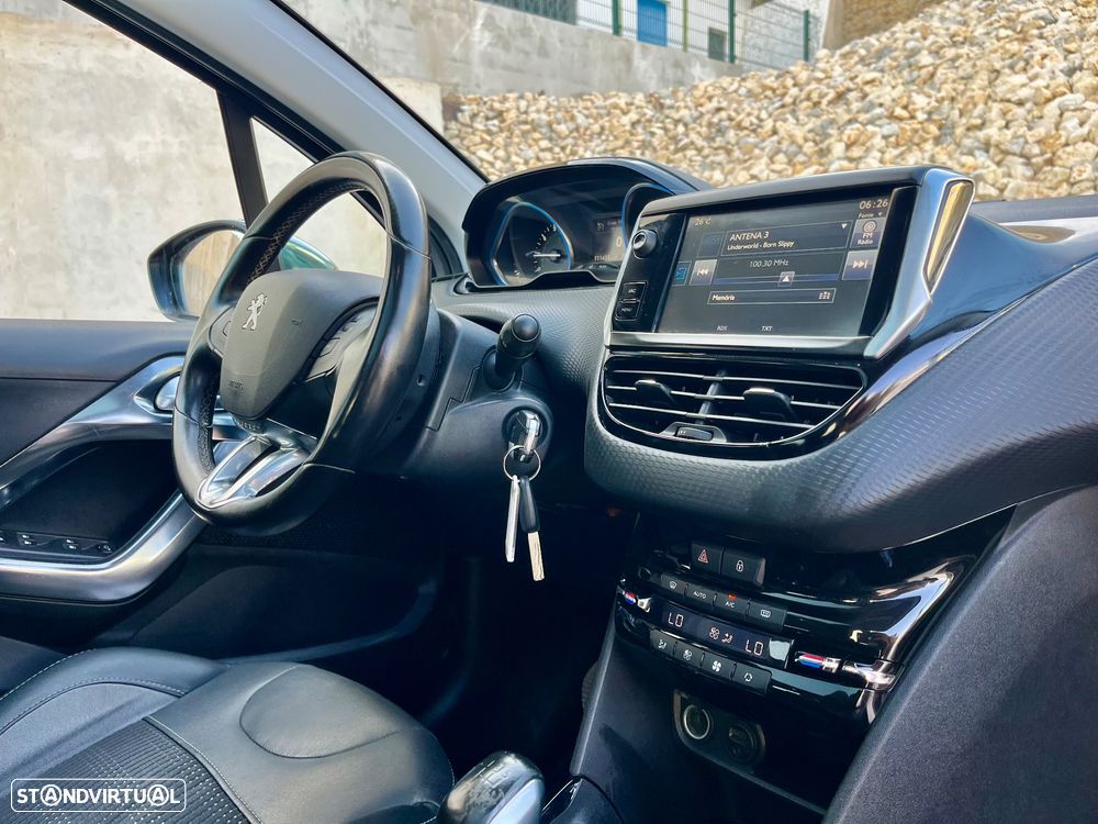 Peugeot 2008 PureTech 110 Stop&Start Business-Line - 21