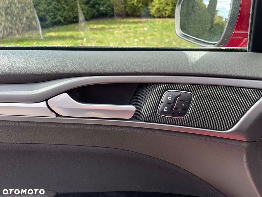 Ford Mondeo 2.0 TDCi Titanium PowerShift - 19