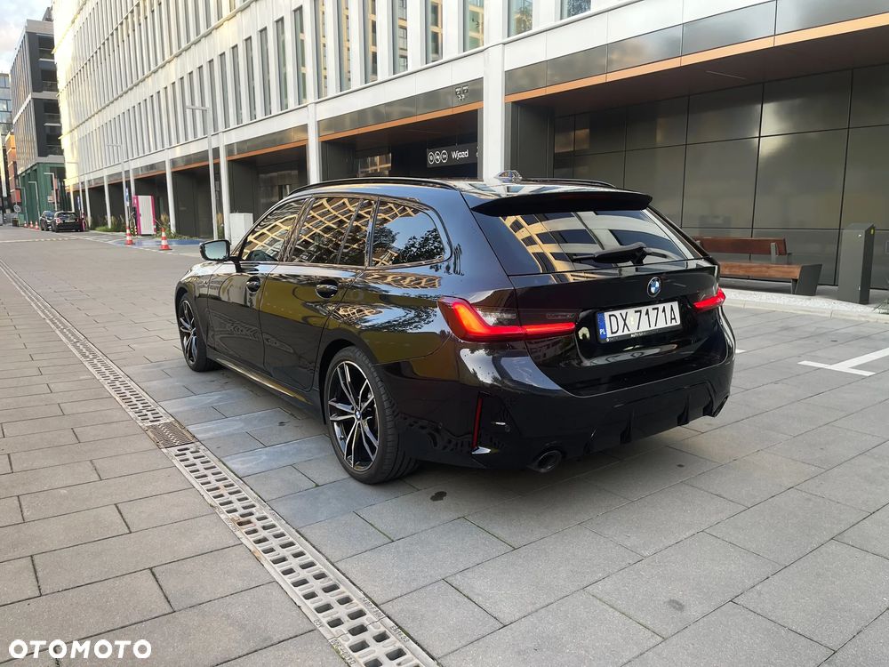 BMW Seria 3 320d xDrive MHEV M Sport sport - 3