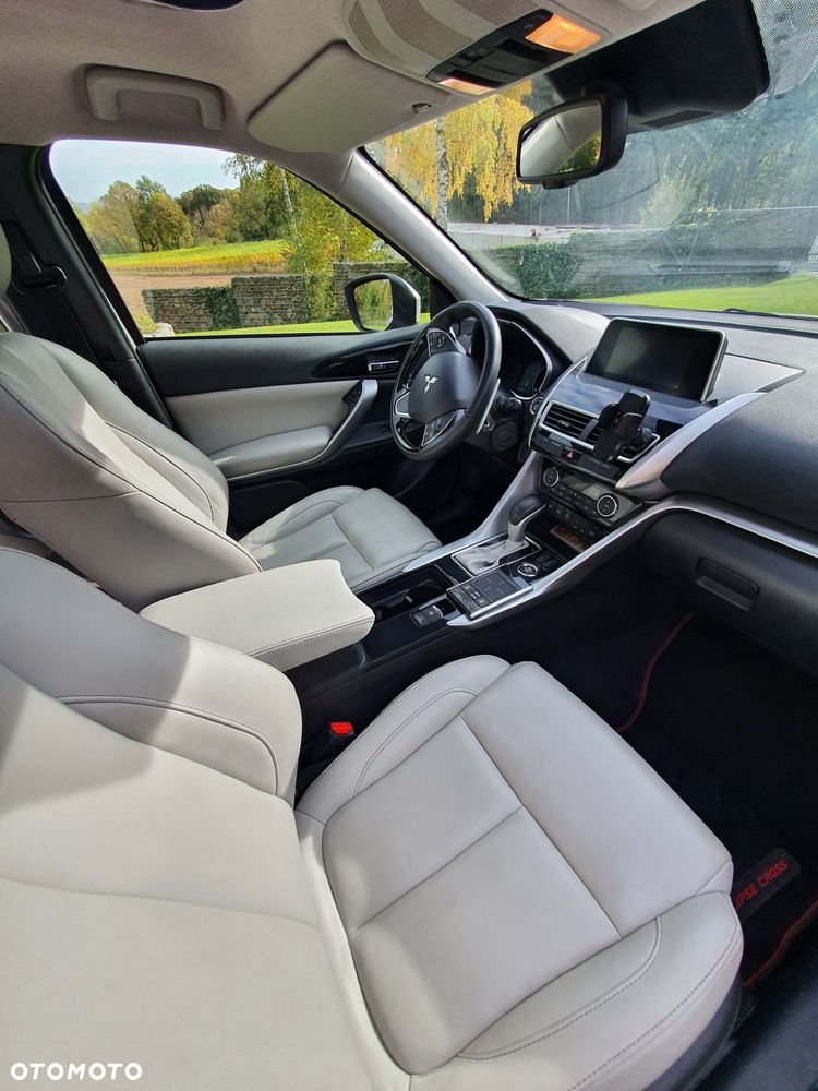 Mitsubishi Eclipse Cross 1.5 T GPF Intense Plus CVT - 12