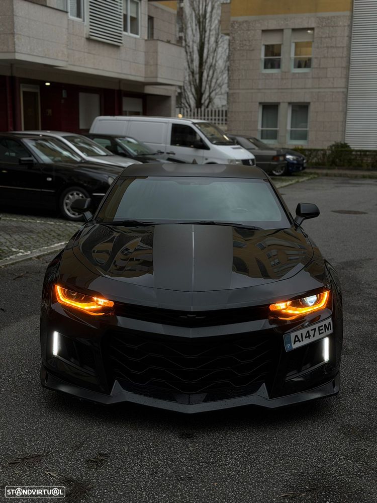 Chevrolet Camaro 2.0 Aut. - 19