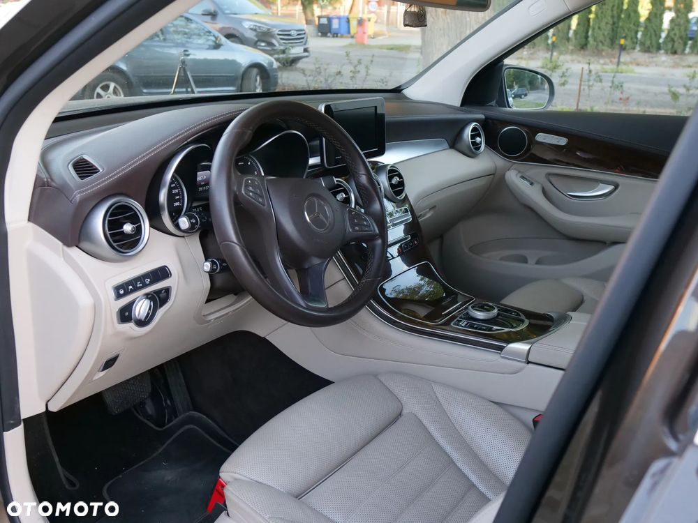 Mercedes-Benz GLC 220 d 4-Matic - 15