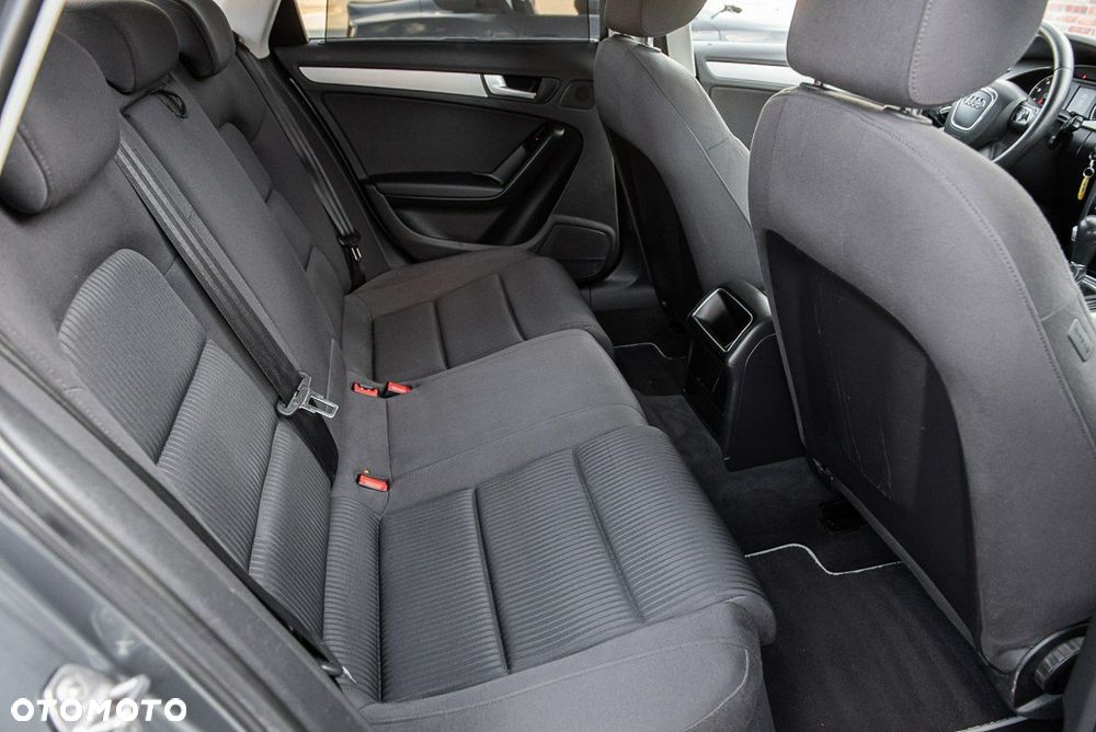 Audi A4 Avant - 8