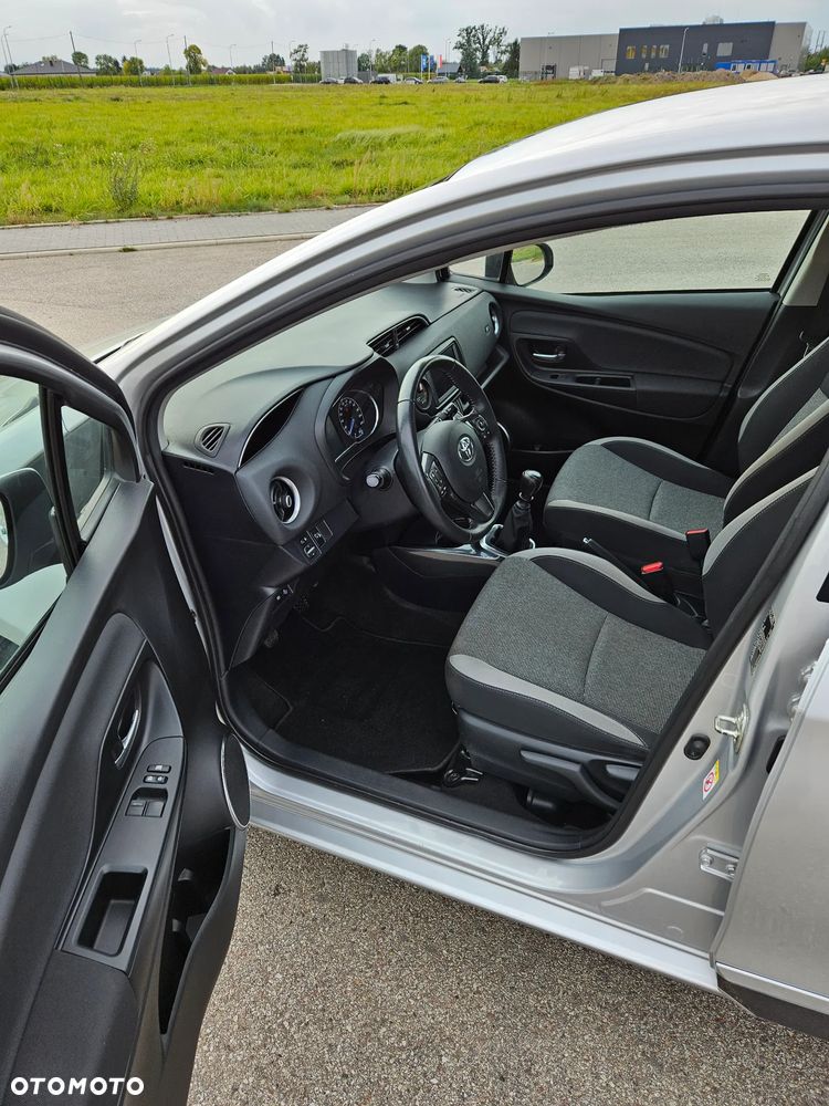 Toyota Yaris 1.33 Selection Pure - 27