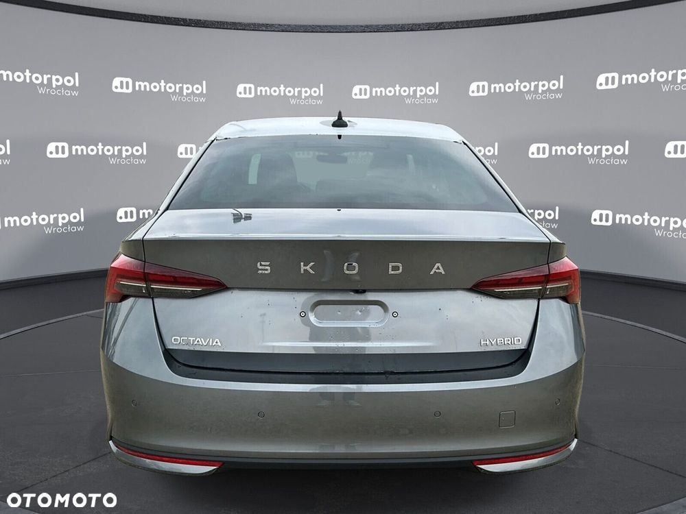 Skoda Octavia - 12