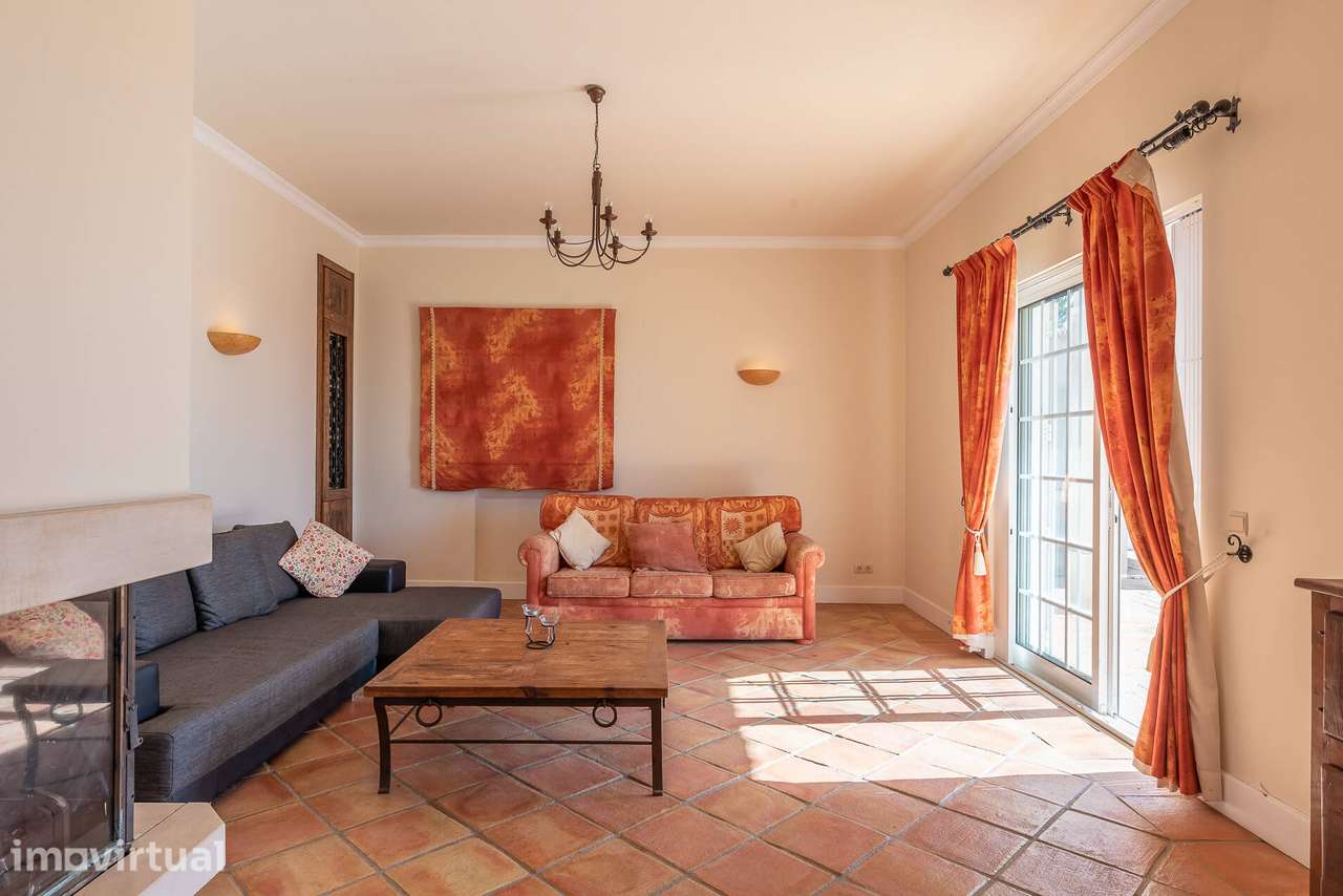 Villa Célia - Grande imagem: 5/17
