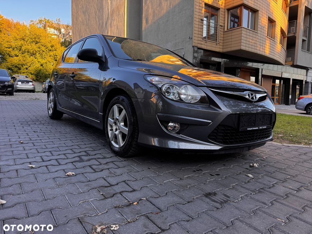 Hyundai i30 1.4 Classic + - 3