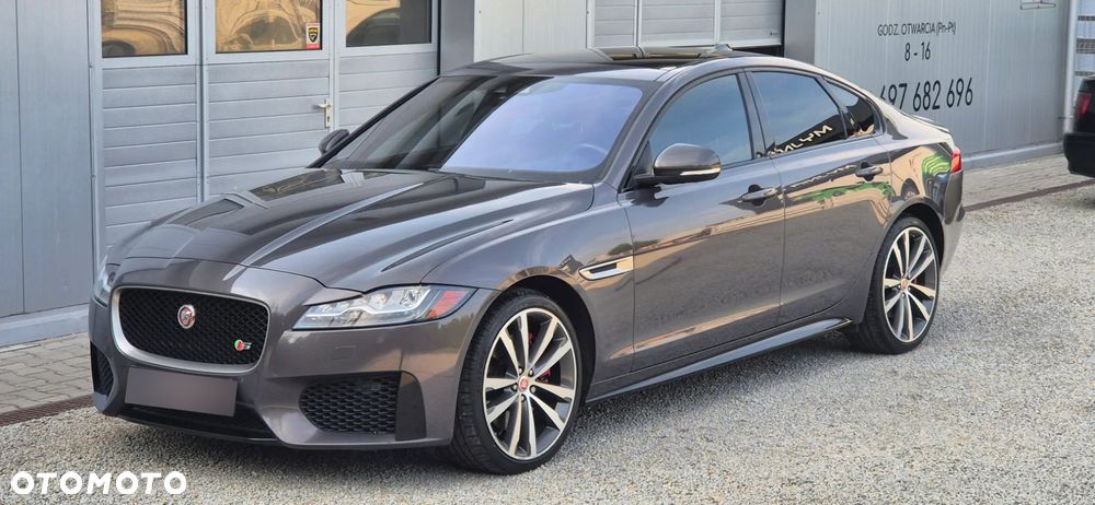 Jaguar XF 3.0 V6 AWD S - 28