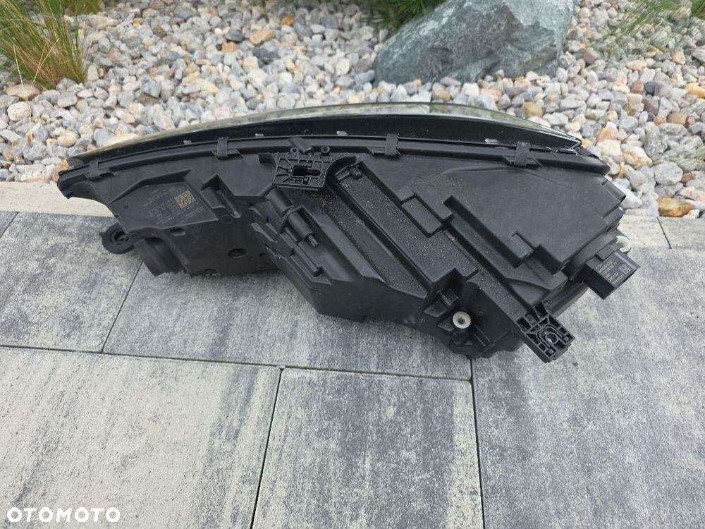AUDI A4 S4 8W0 B9 LIFT Lampa prawa Kompletna Full Led Dynamic 8W0941034D - 8
