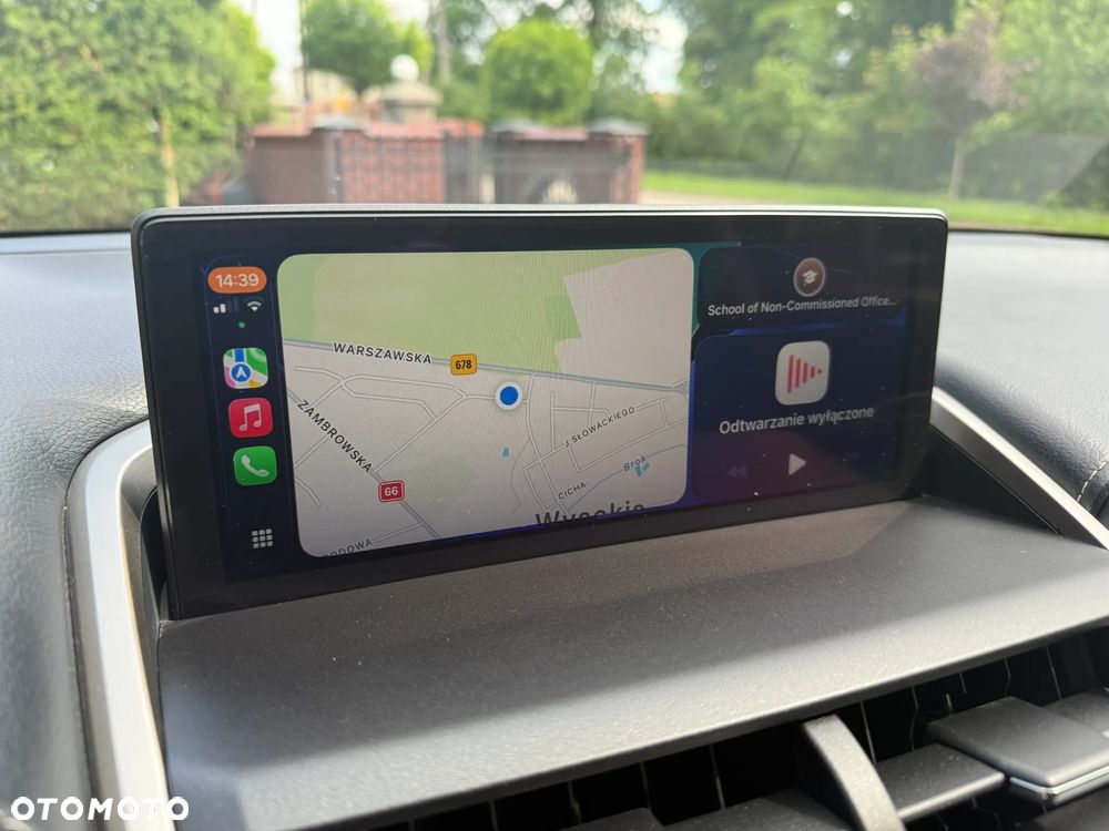 Lexus NX 300h Business Edition AWD - 36