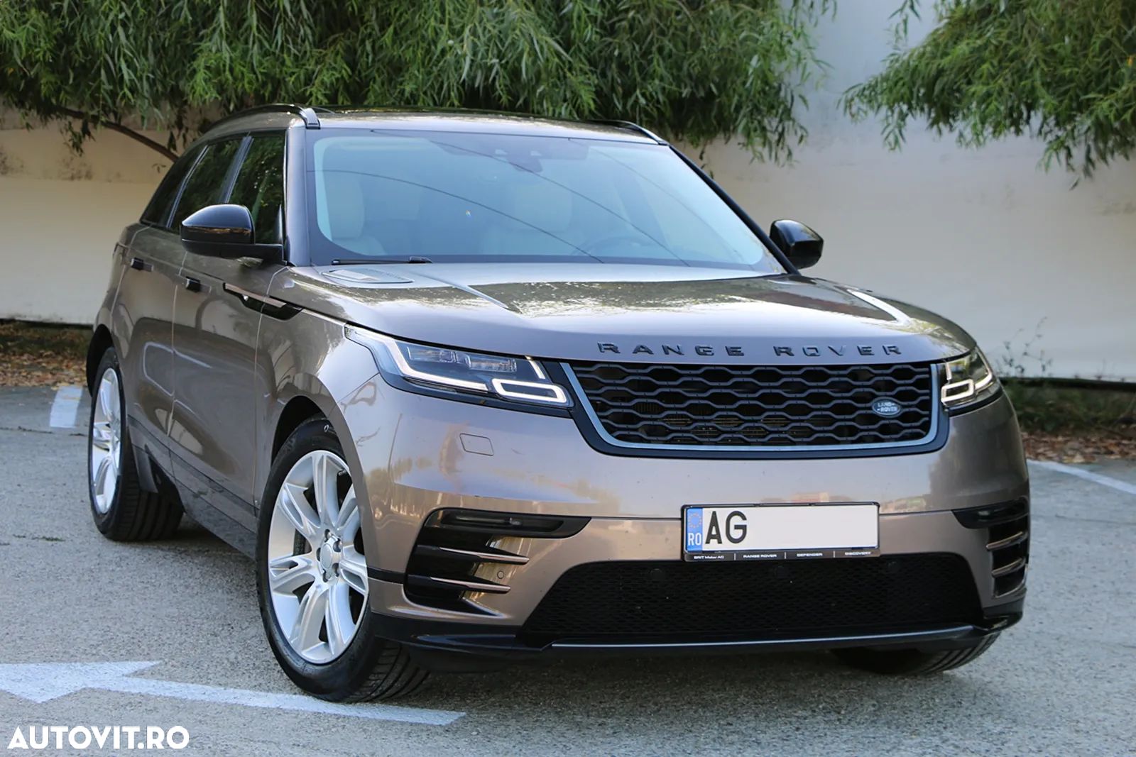 Land Rover Range Rover Velar 2.0 R-Dynamic - 1