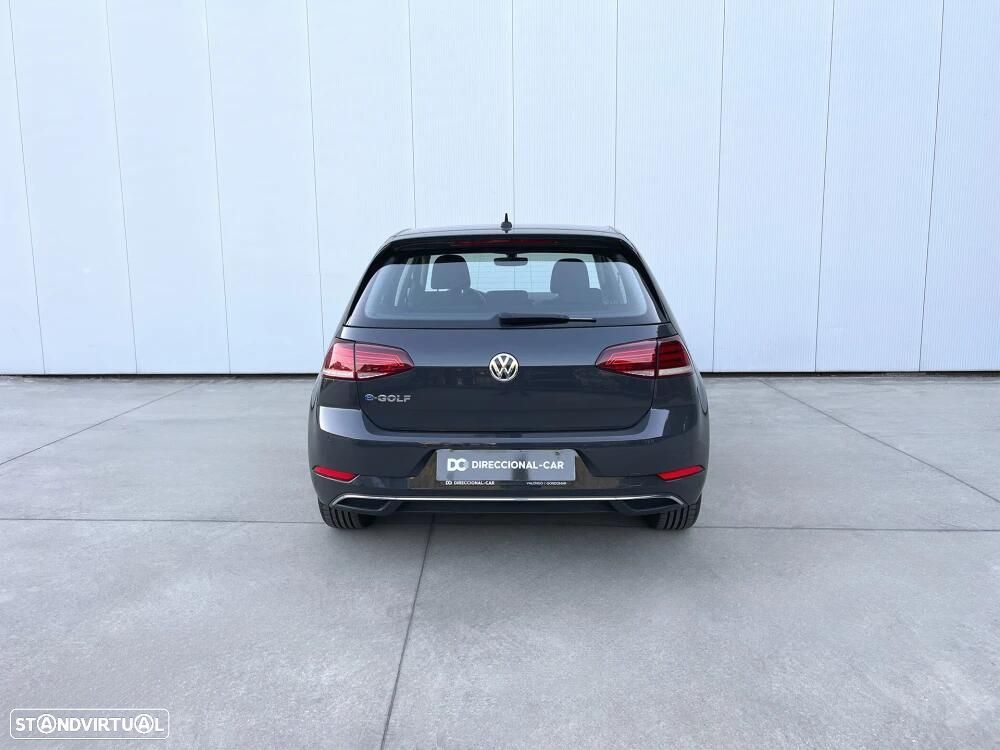 VW e-Golf AC/DC - 17