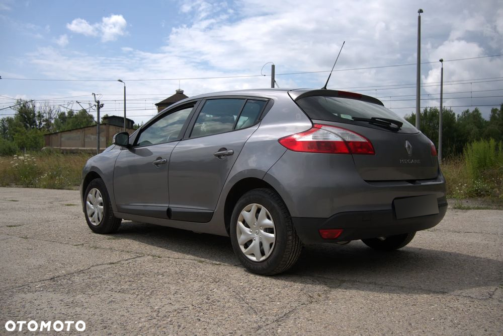 Renault Megane 1.6 16V Generation - 15