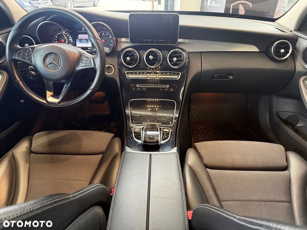 Mercedes-Benz Klasa C - 17
