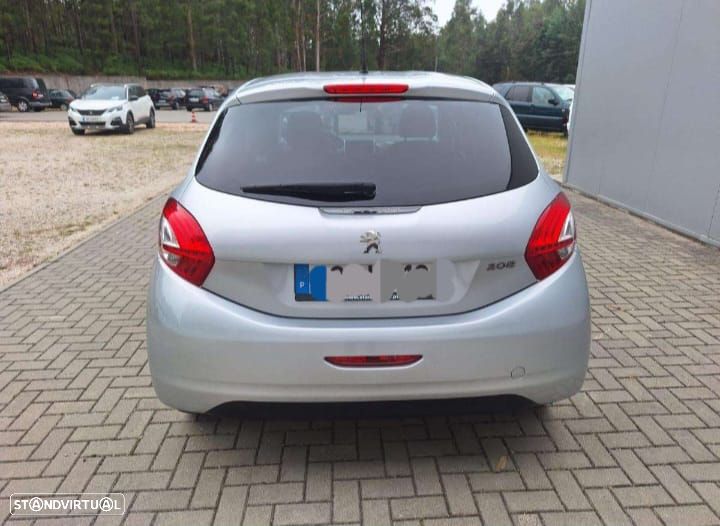 Peugeot 208 1.4 HDi - 6