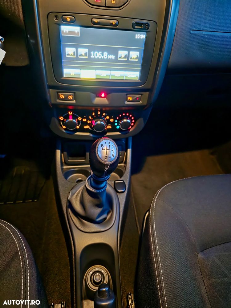Dacia Duster 1.5 dCi 4x2 Prestige - 16