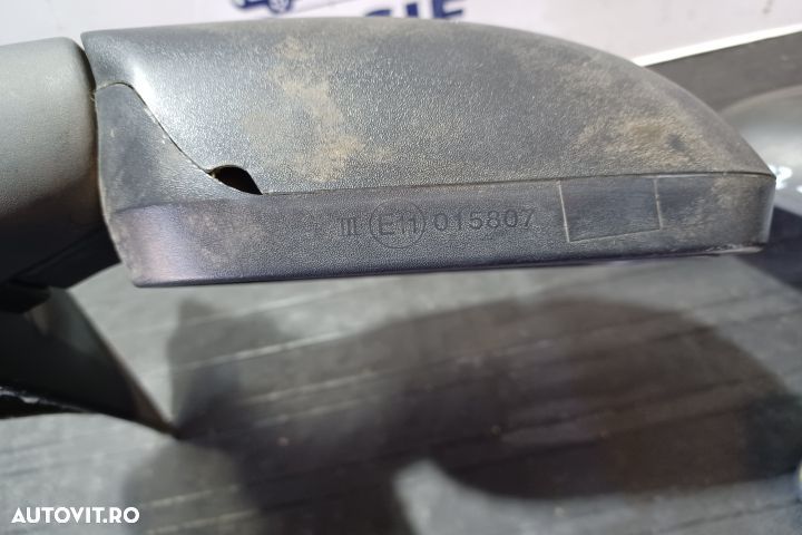 Oglinda stanga manuala E11015807 E11015807 Ford Fiesta 5 [2001 - 2007 - 5