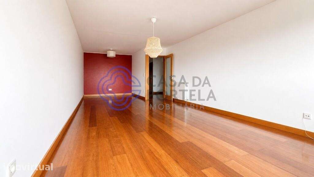 Apartamento T2 Com Garagem, em Leça da Palmeira, Para Venda. - Grande imagem: 3/26