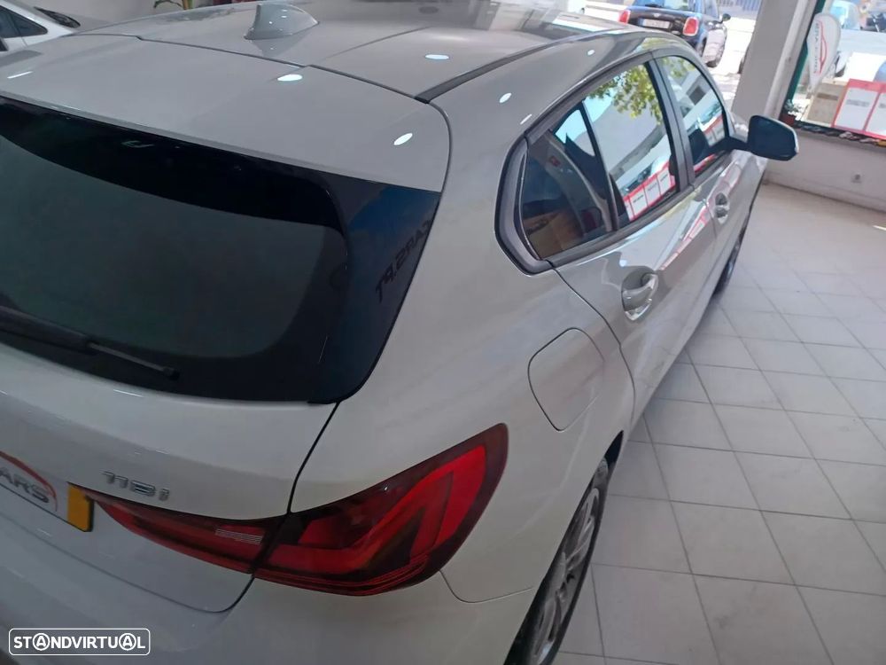 BMW 116 i Aut. Edition Colorvision - 10
