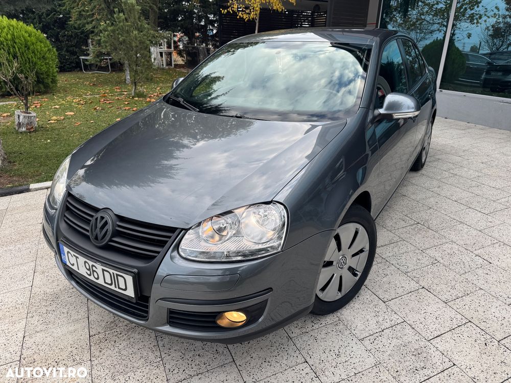 Volkswagen Jetta 1.9 TDI Comfortline - 9