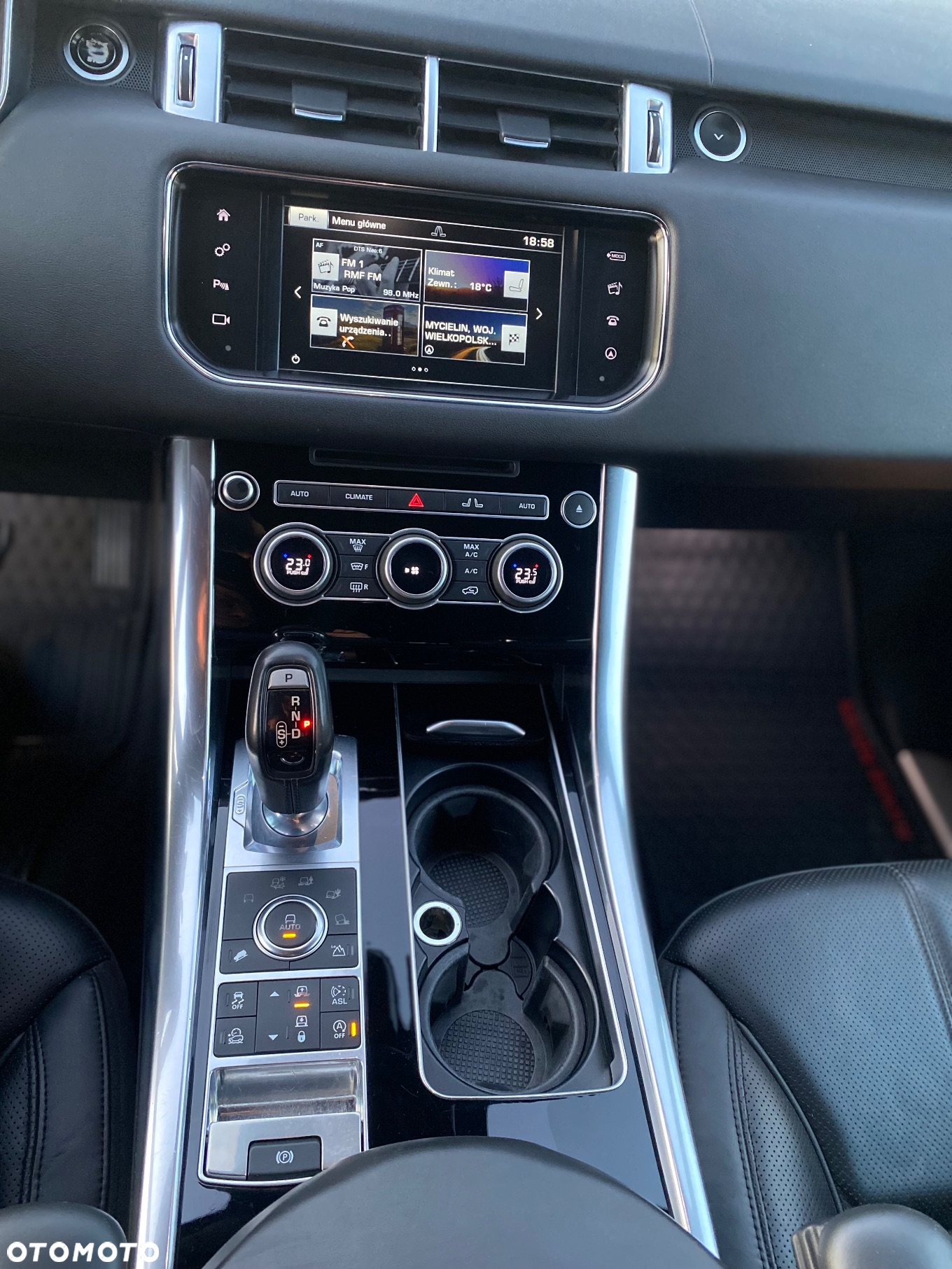 Land Rover Range Rover Sport S 3.0 SD V6 HSE - 16