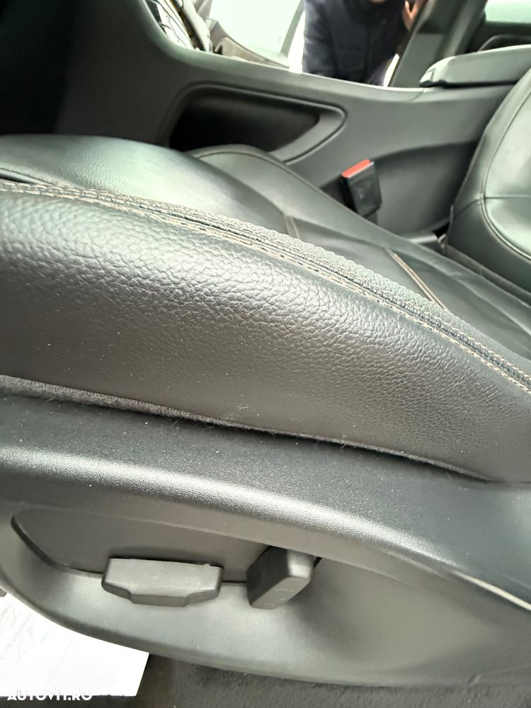 Jaguar F-Pace 20d AWD Aut. Portfolio - 16