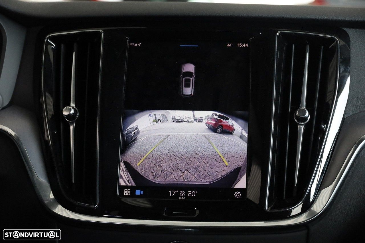 Volvo V60 2.0 T6 AWD TE Core - 21