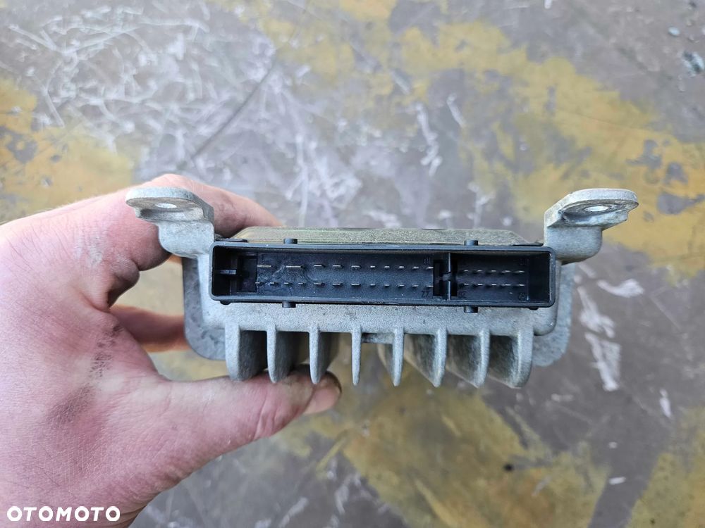 Wzmacniacz 8P3035223 BOSE Głosników Subwoofer Radio Amplituner AUDI A3 8P - 11
