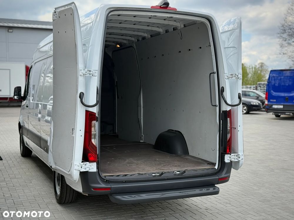 Mercedes-Benz Sprinter 315 CDI / Maxi L3 H2 / 2023 ROK Automat 9G Tronic / 185.610KM Przebieg / Reflektory LED / Zarejestrowany w PL - 11