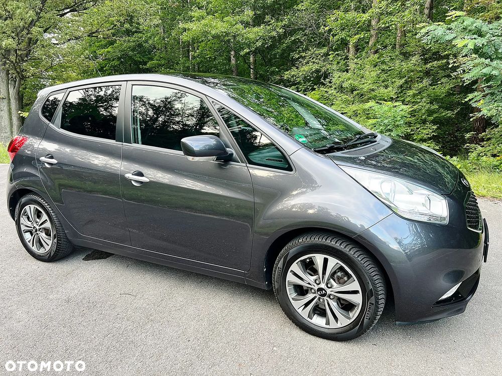 Kia Venga 1.6 CVVT Platinum Edition - 9