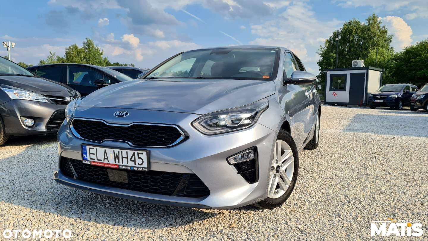 Kia Ceed - 10