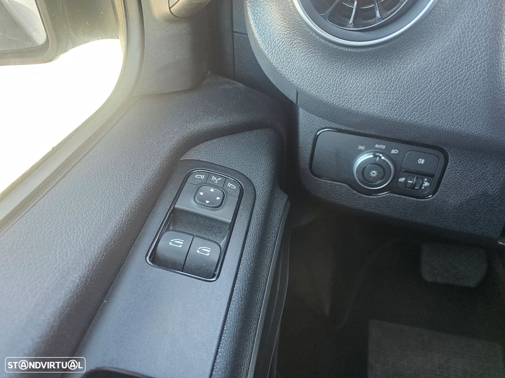 Mercedes-Benz Sprinter 319 CDI - 20