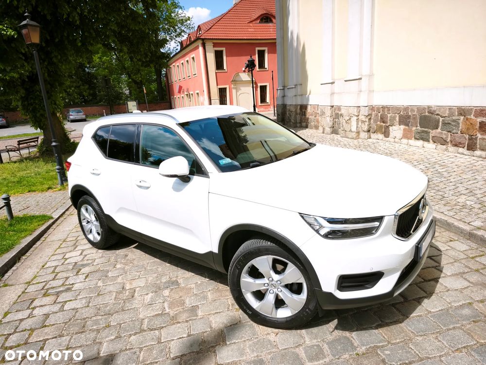 Volvo XC 40 T3 Momentum - 2