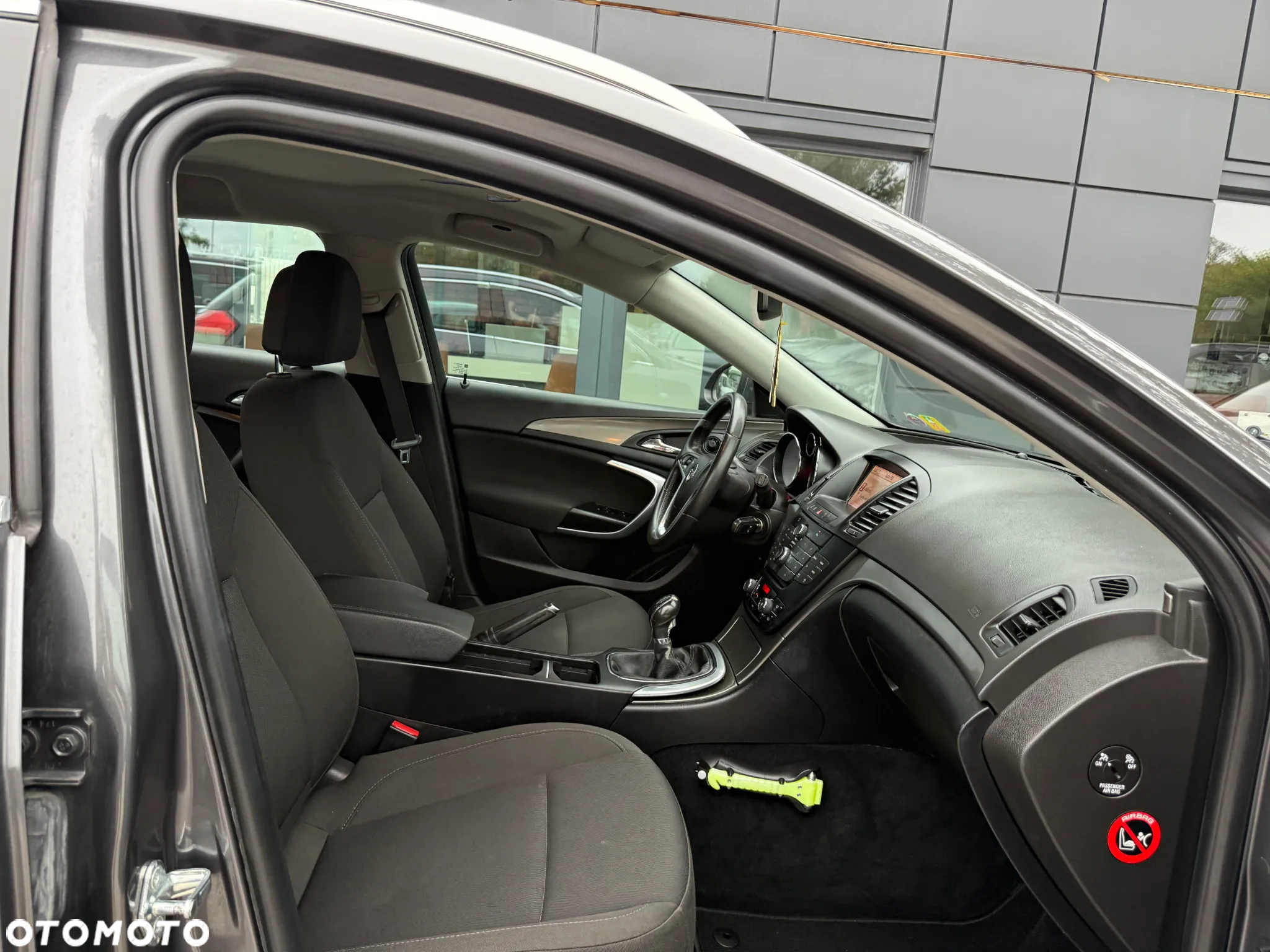 Opel Insignia 1.8 - 32