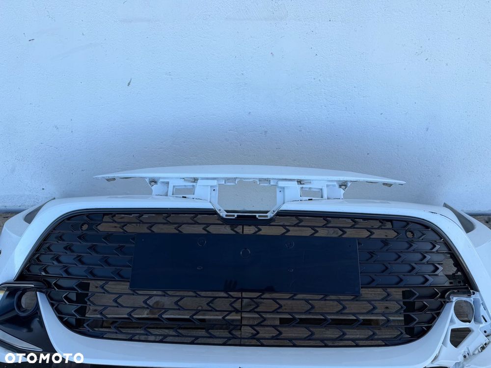 zderzak przód przedni toyota corolla xii e21 lift fl 23- kombi hb + kratki - 4