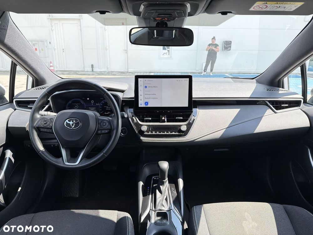 Toyota Corolla 1.8 Hybrid Comfort - 10